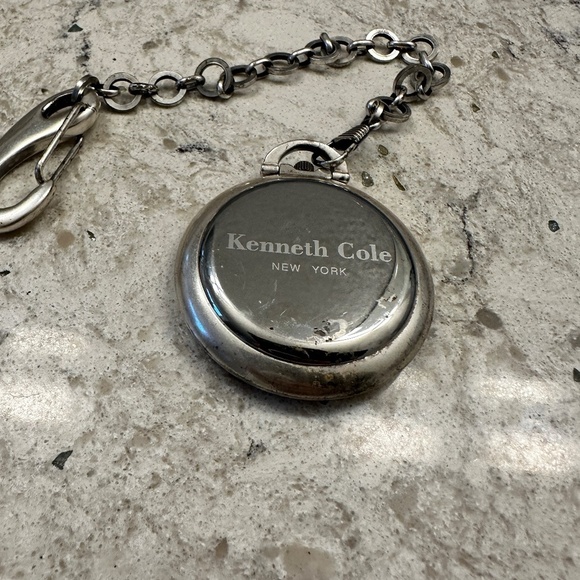 Men's Kenneth Cole Pocket Watch - Picture 4 of 5